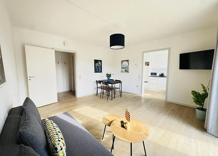 Aday - Lodsejervej 3 Randers